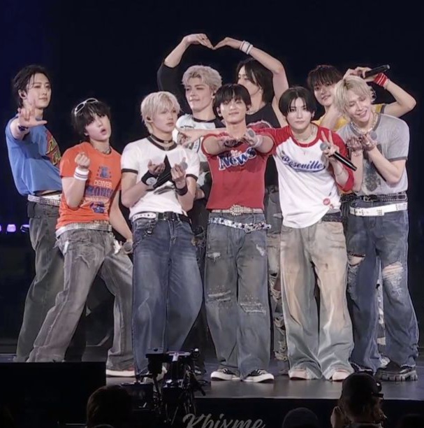 enday 2025 ending pose